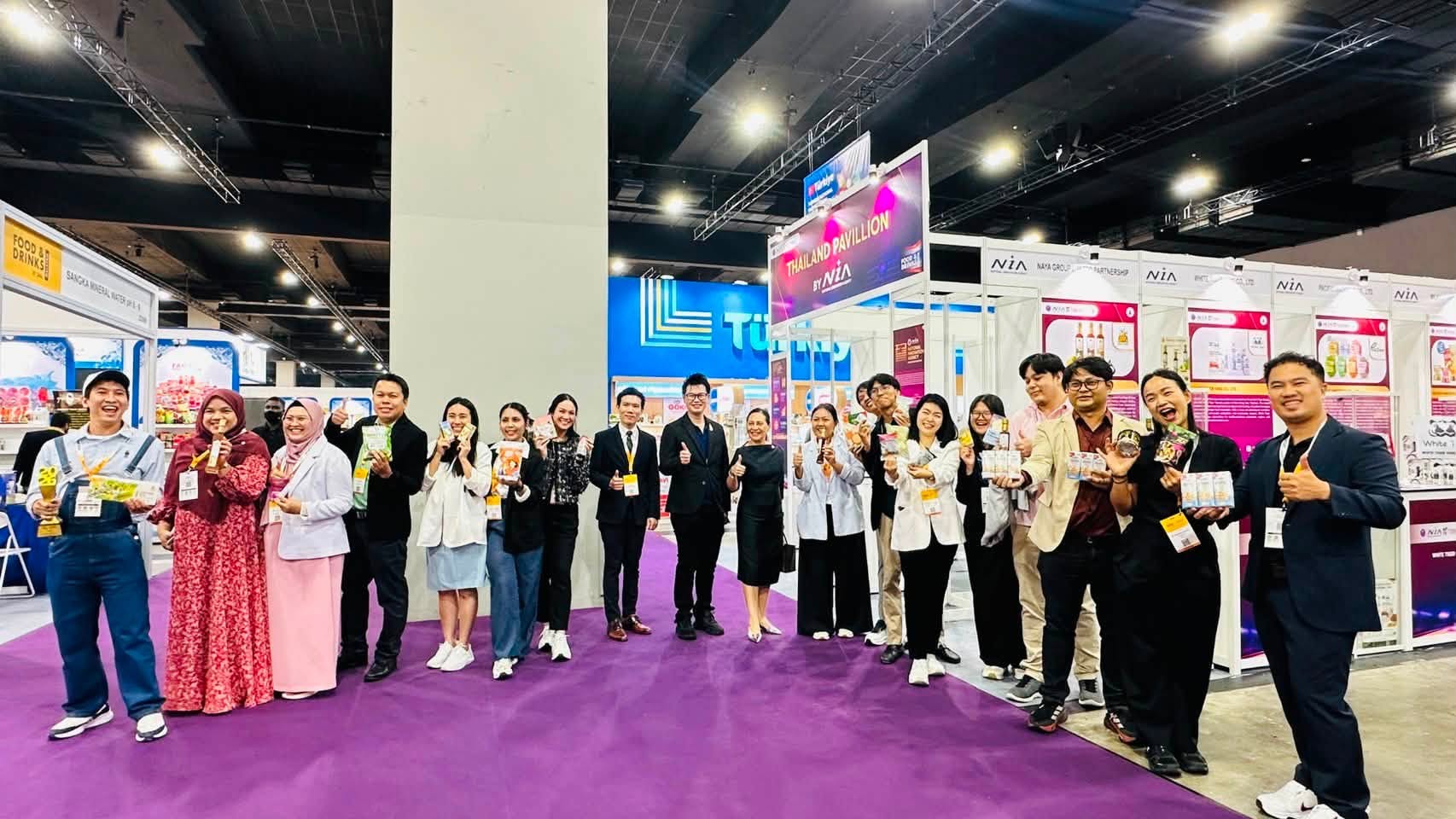 Food & Drinks Malaysia-1.jpg